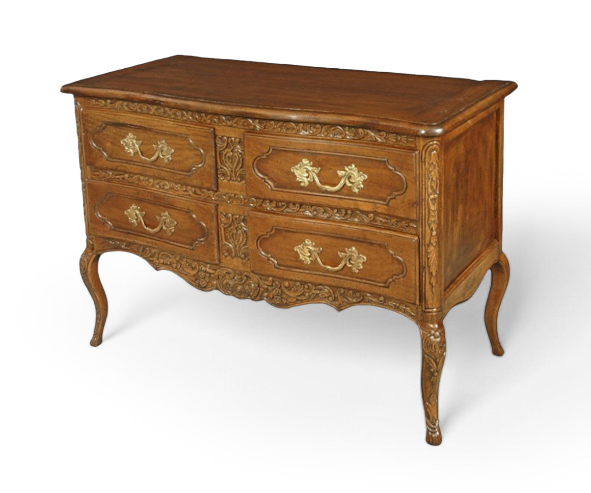 A French Provincial 18'th Century Chest of Drawer