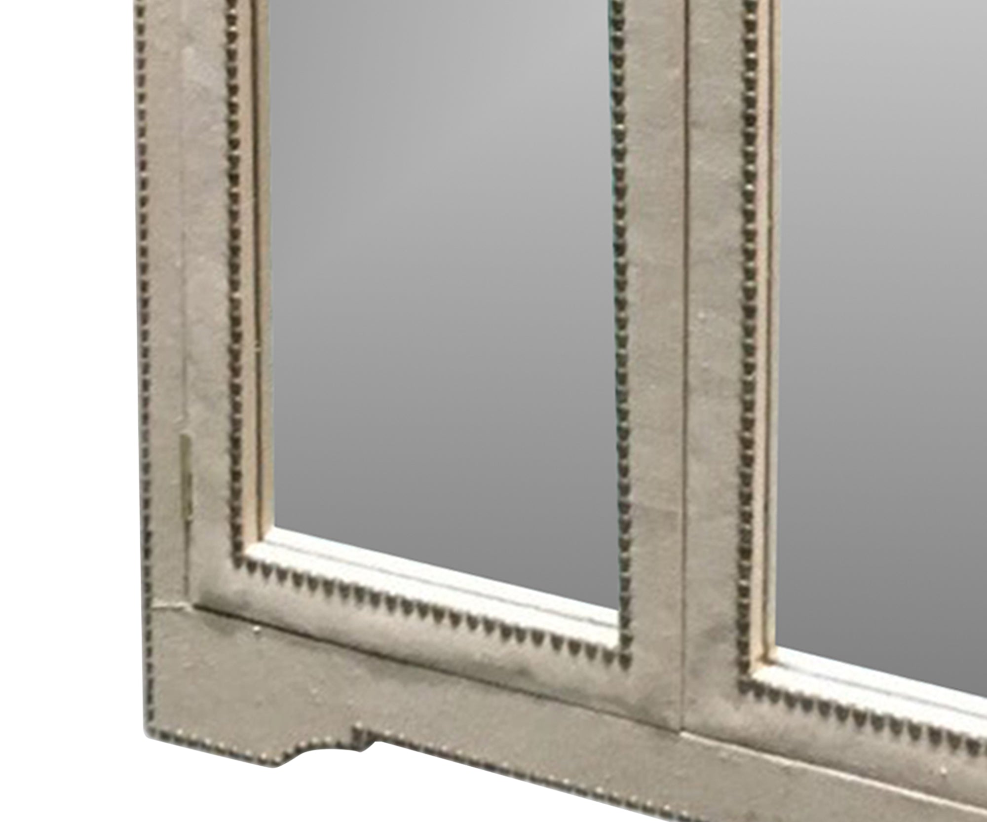 Wardrobee with mirror