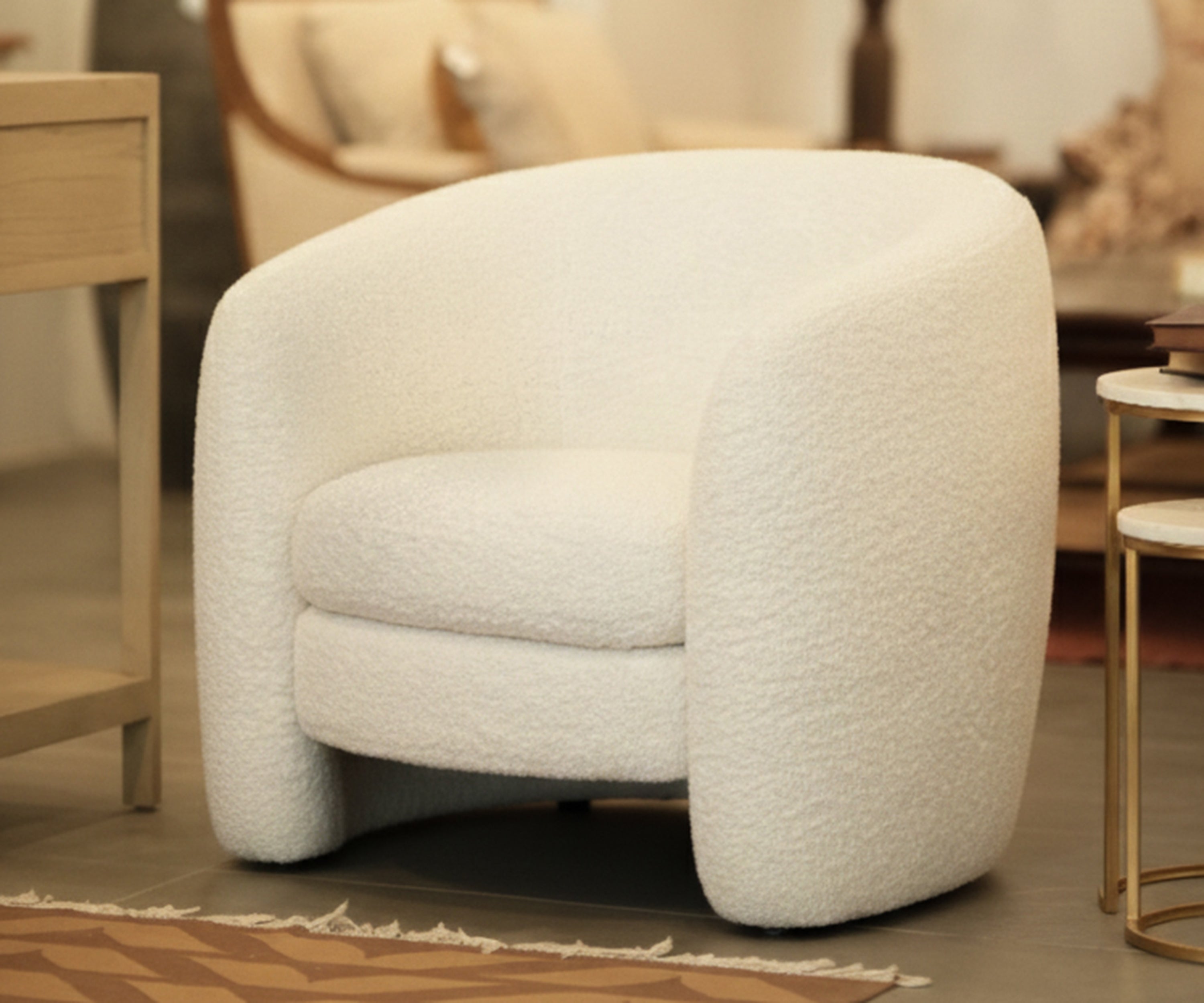 Morden Amaois Armchair