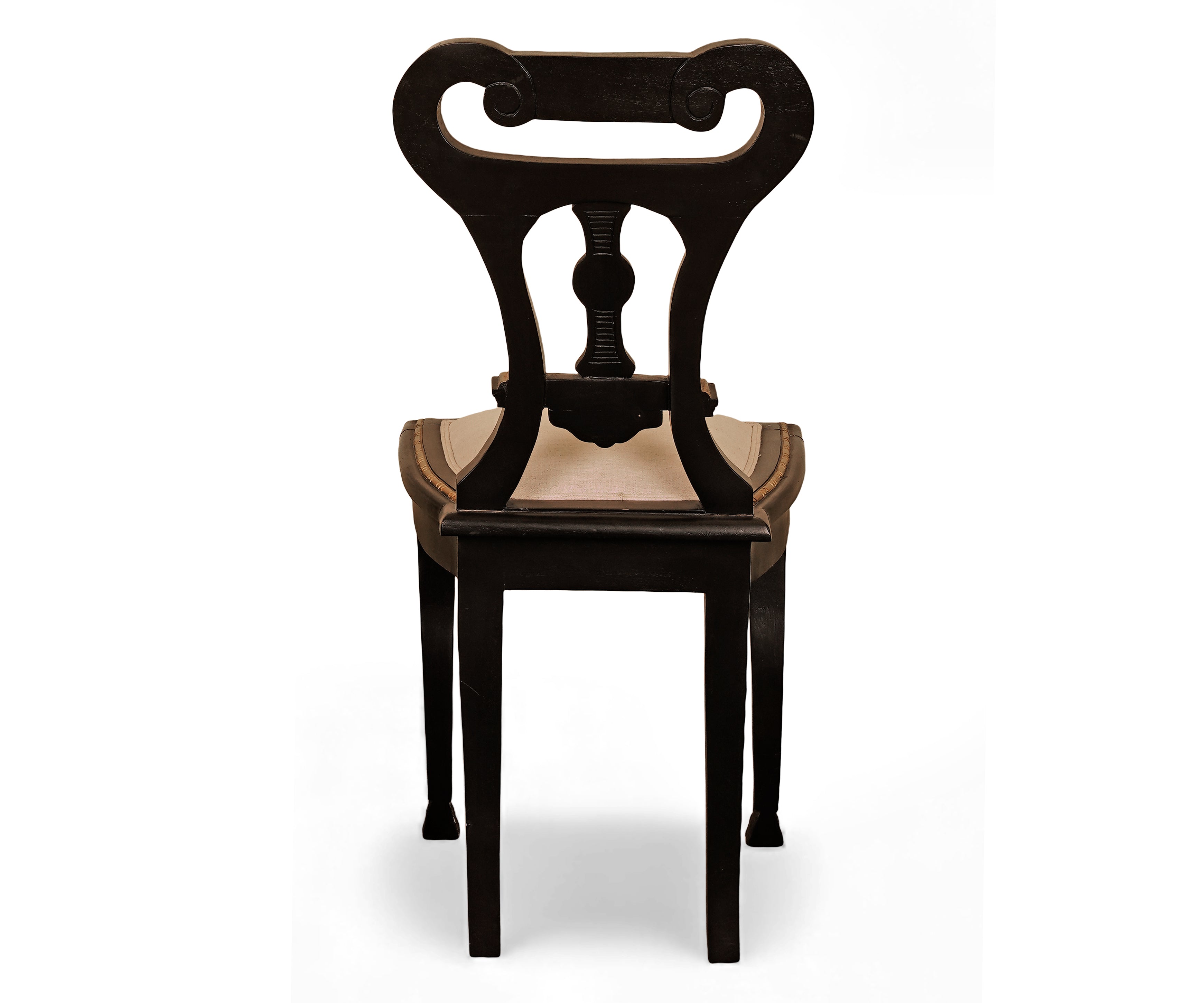 Dainty upholstered chair