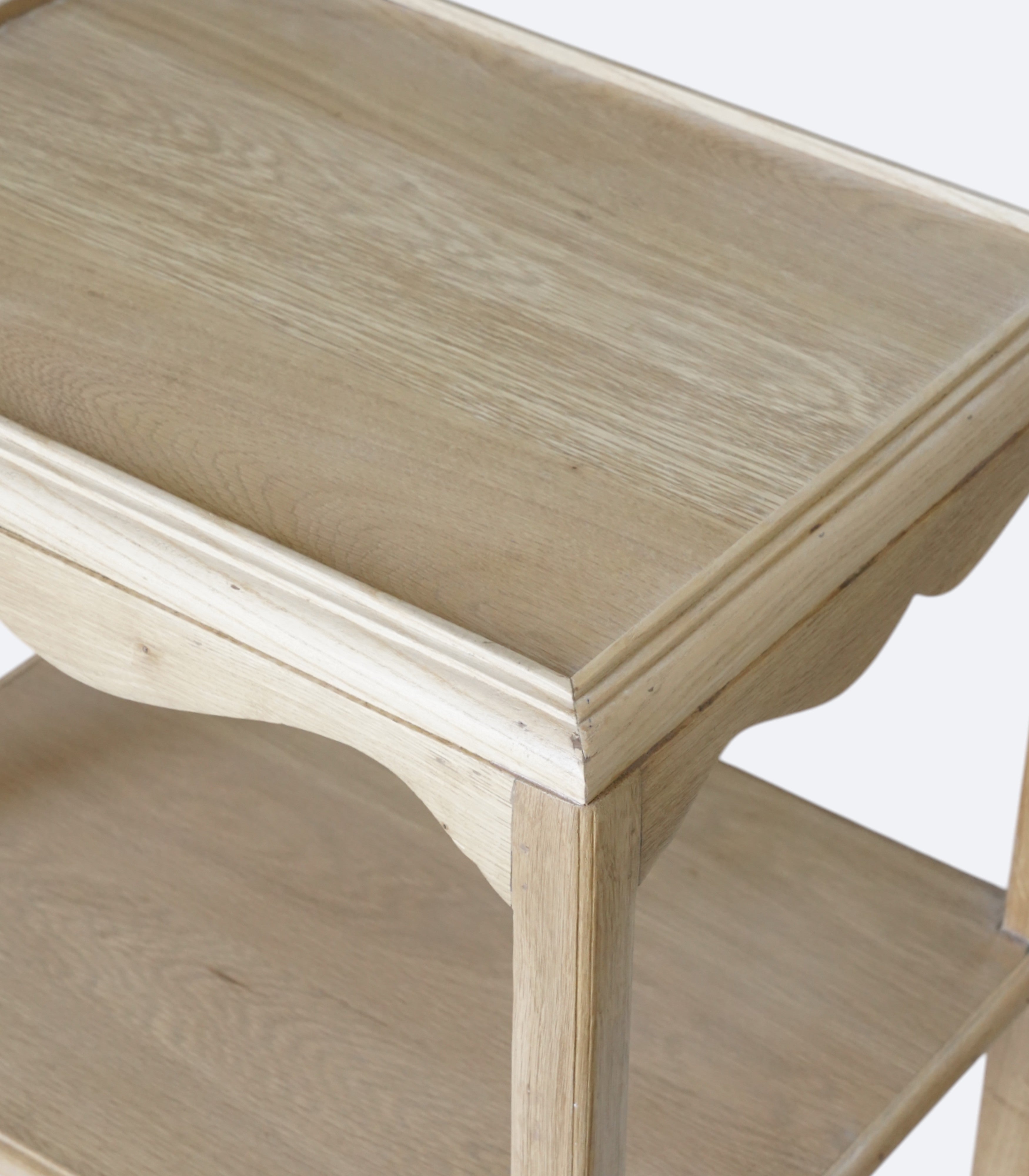 Imperial Scalloped Edge French Side Table
