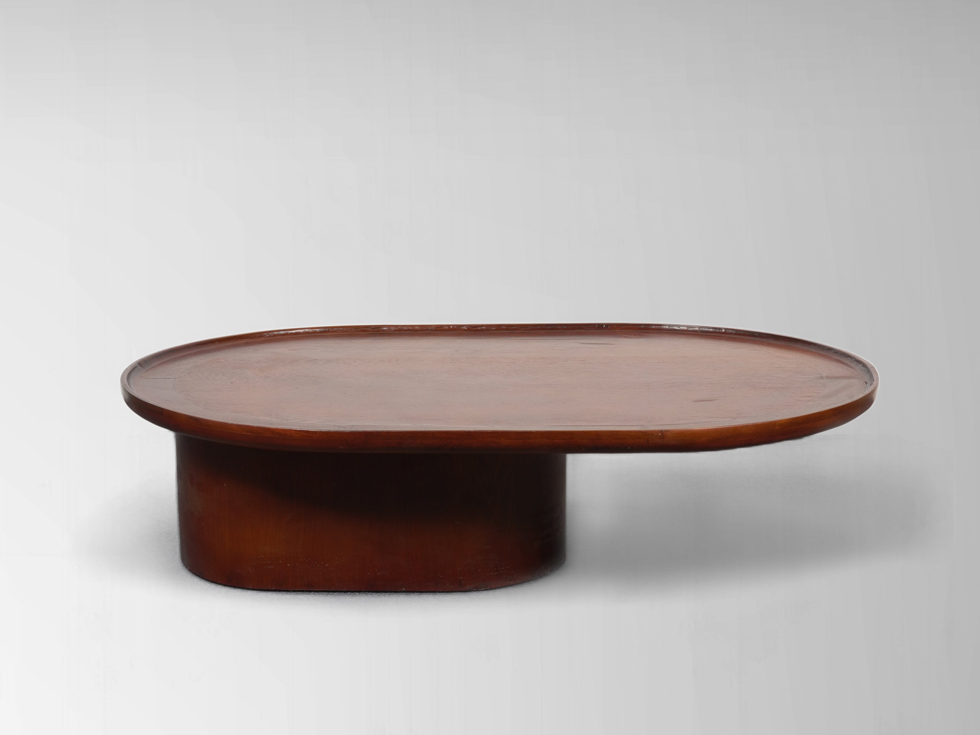 Space Compendium Coffee Table_main