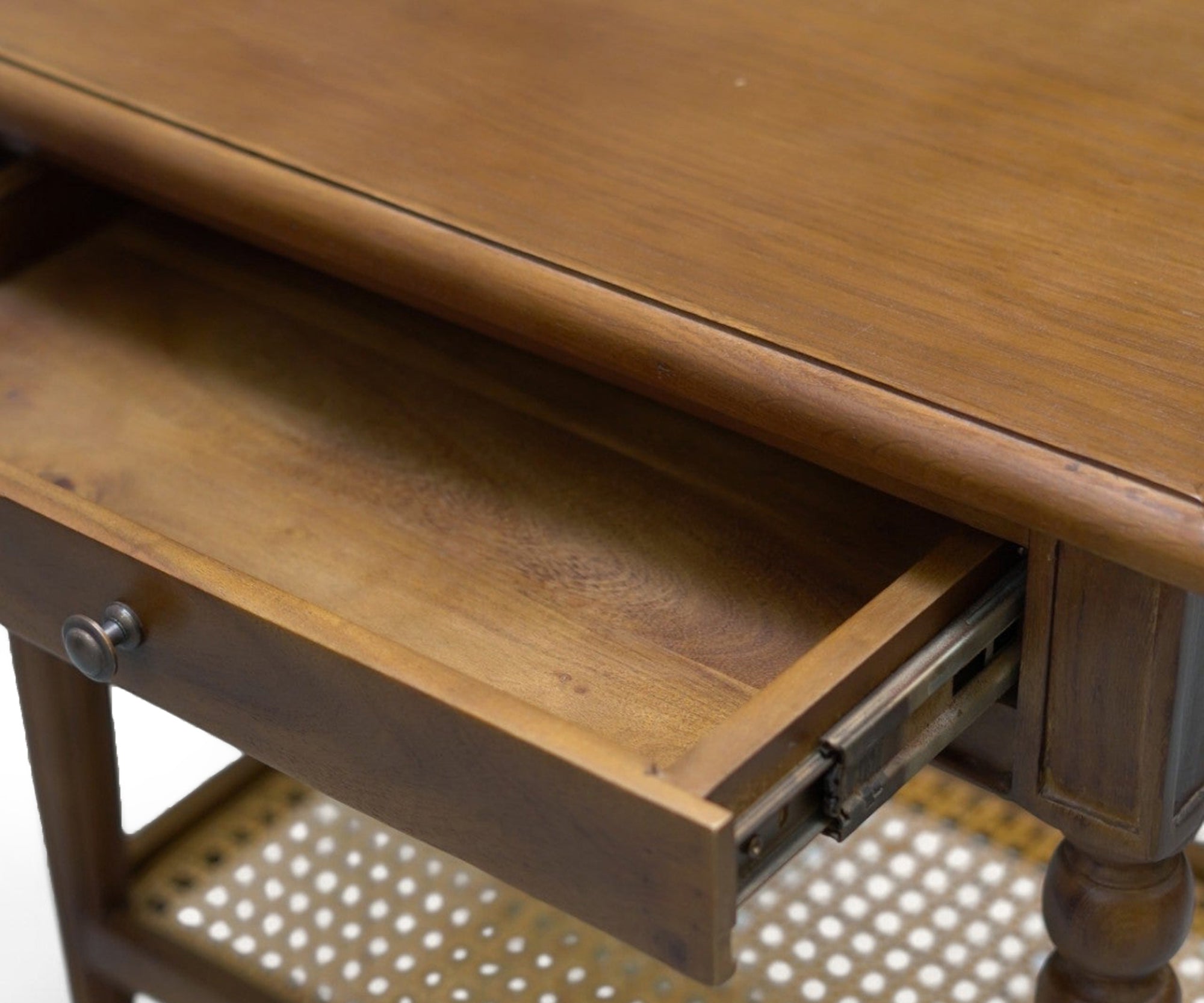 Classic Rattan Night Stand