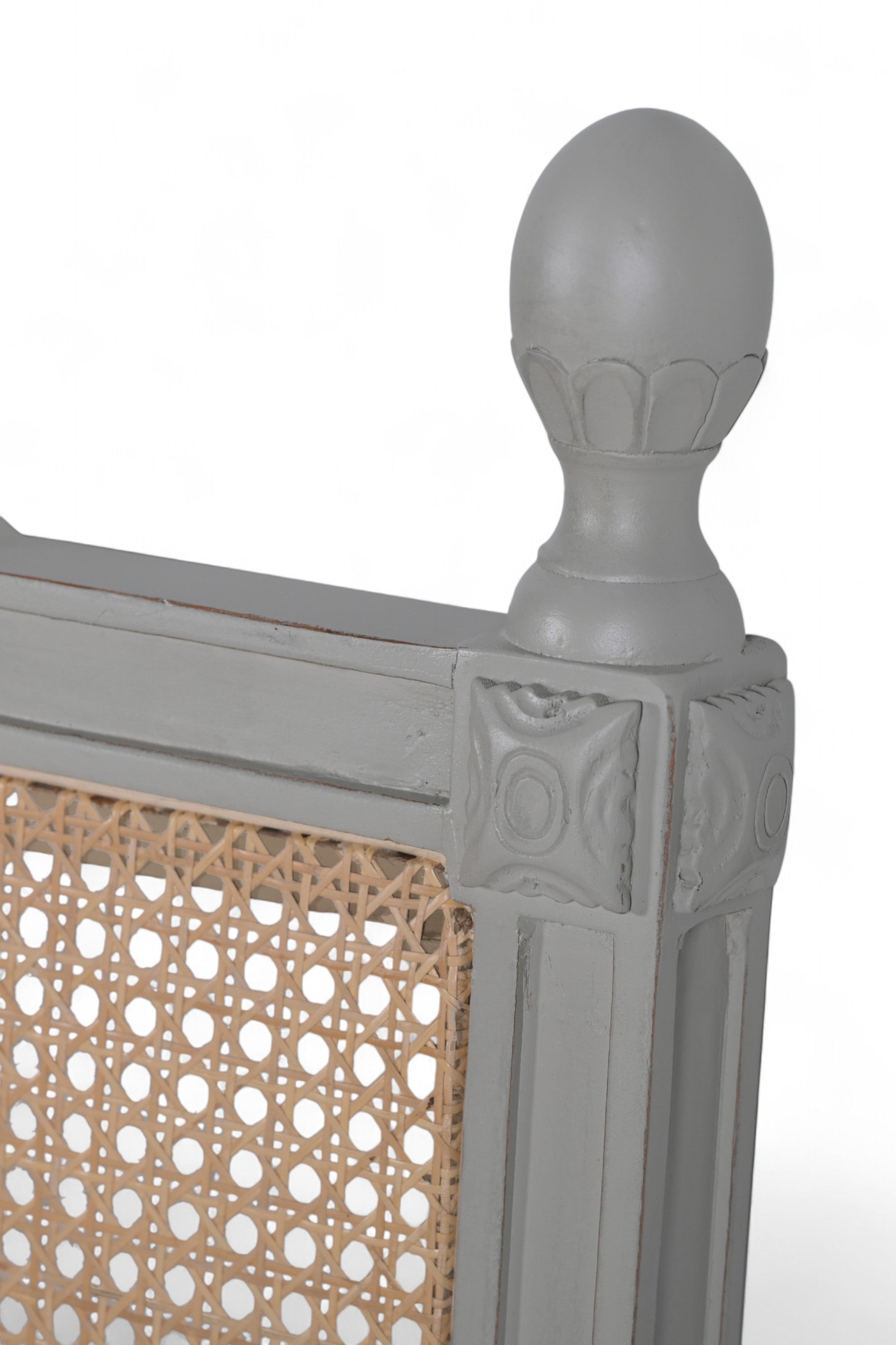 Gustavian Cane Bed