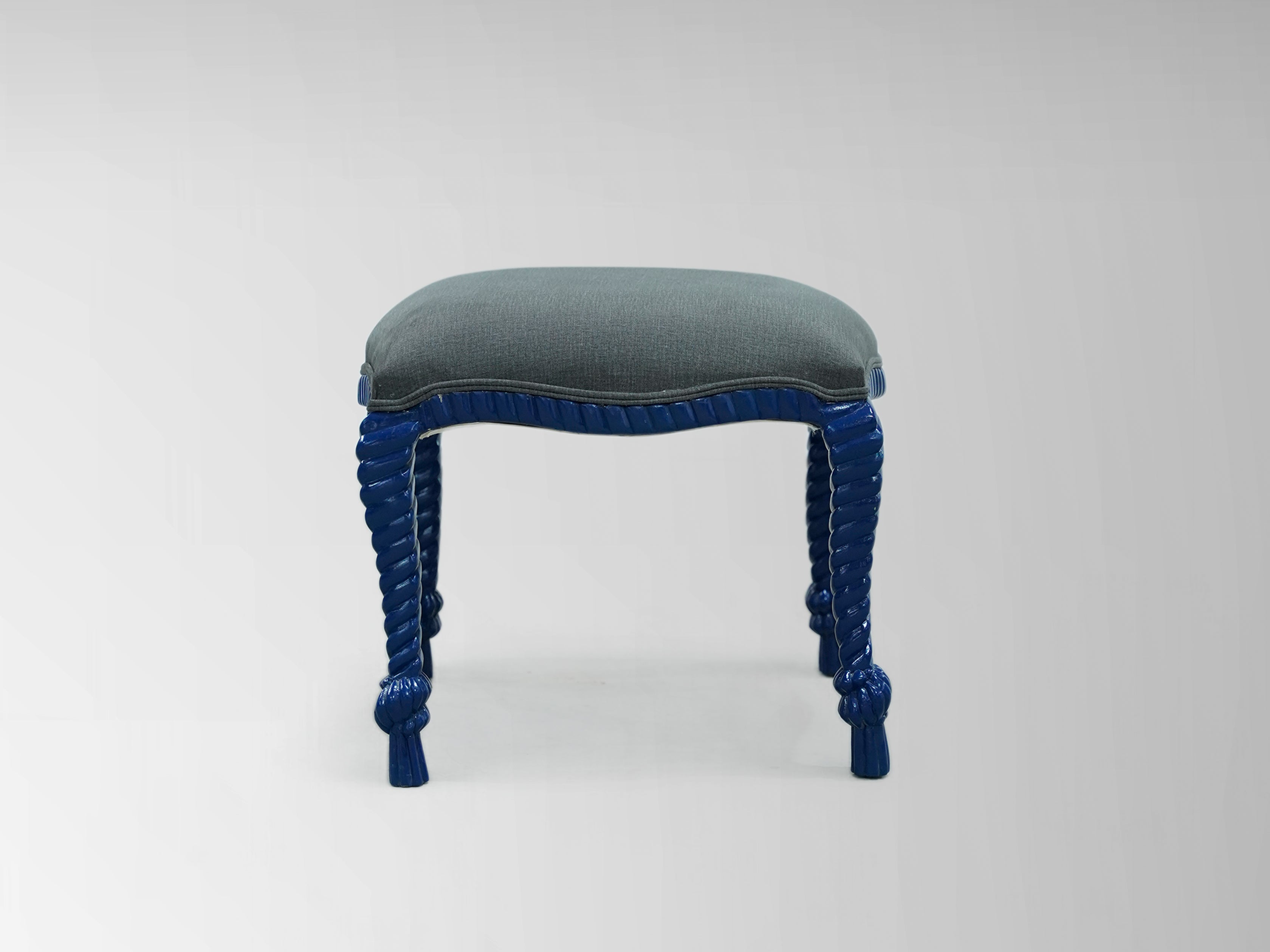 Bella Parlour Seat