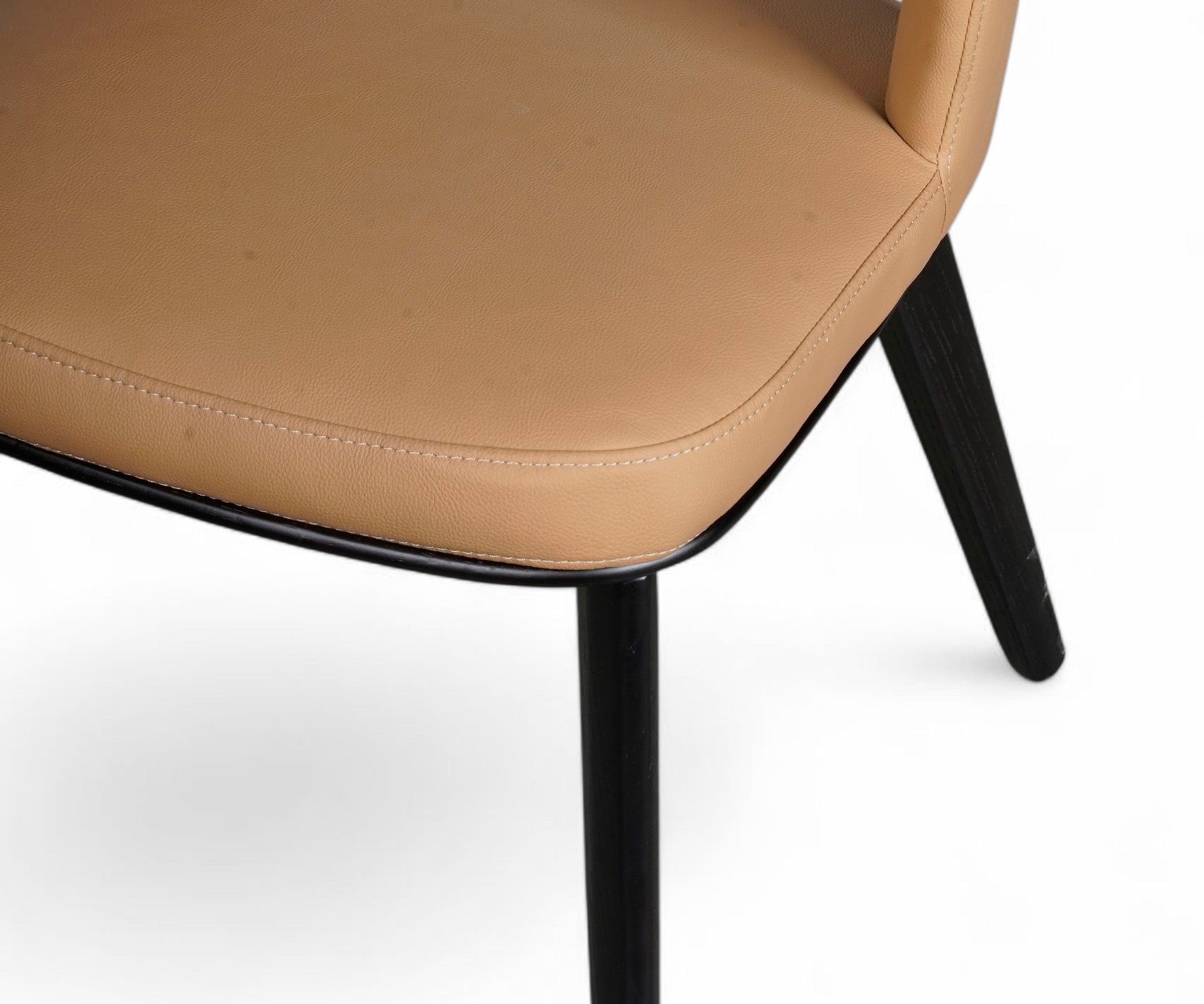Modern, Luxurious and Upholstered Half Circle Dinning Chair