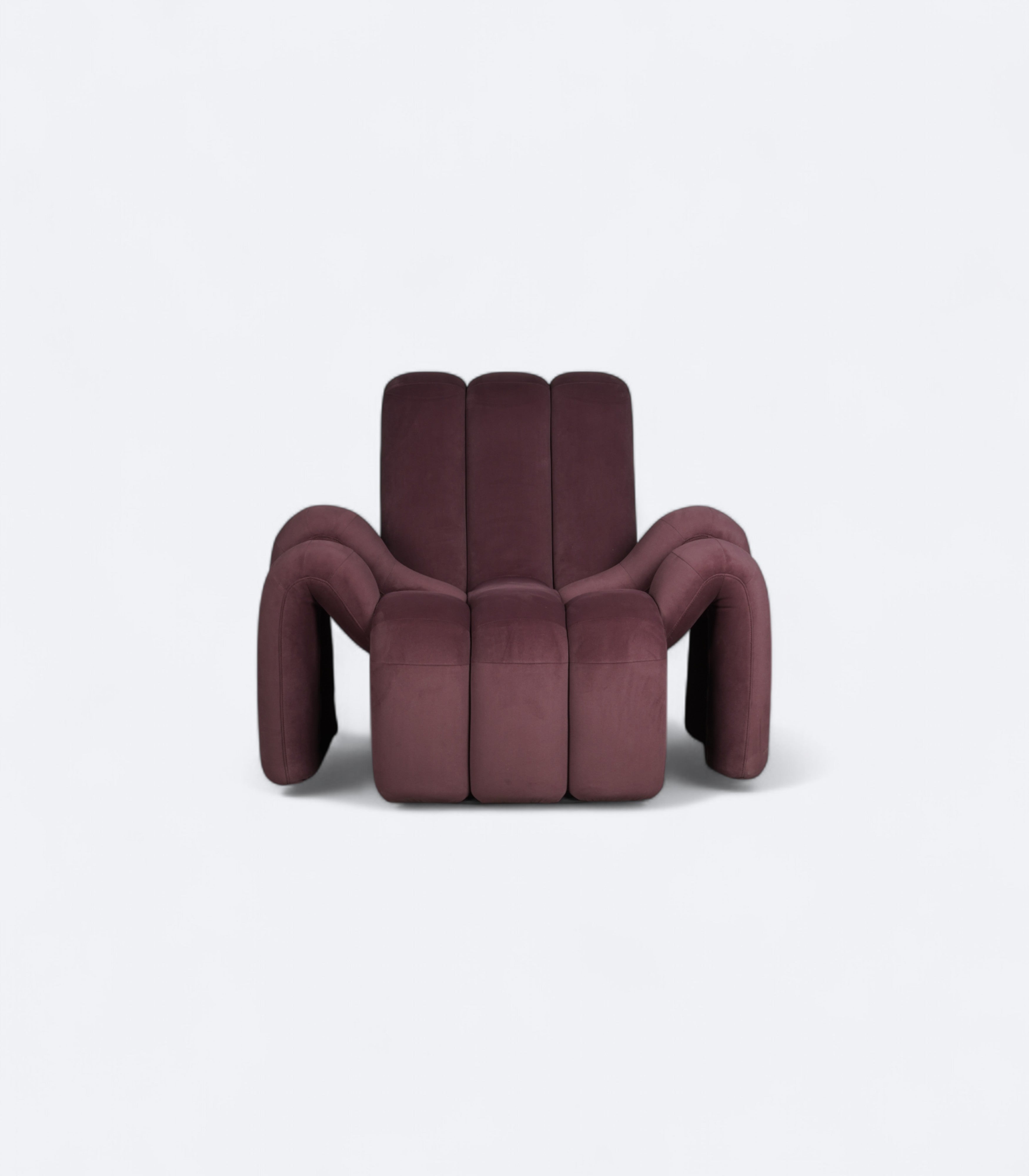 Avant-Garde Spider Velvet Lounge Chair