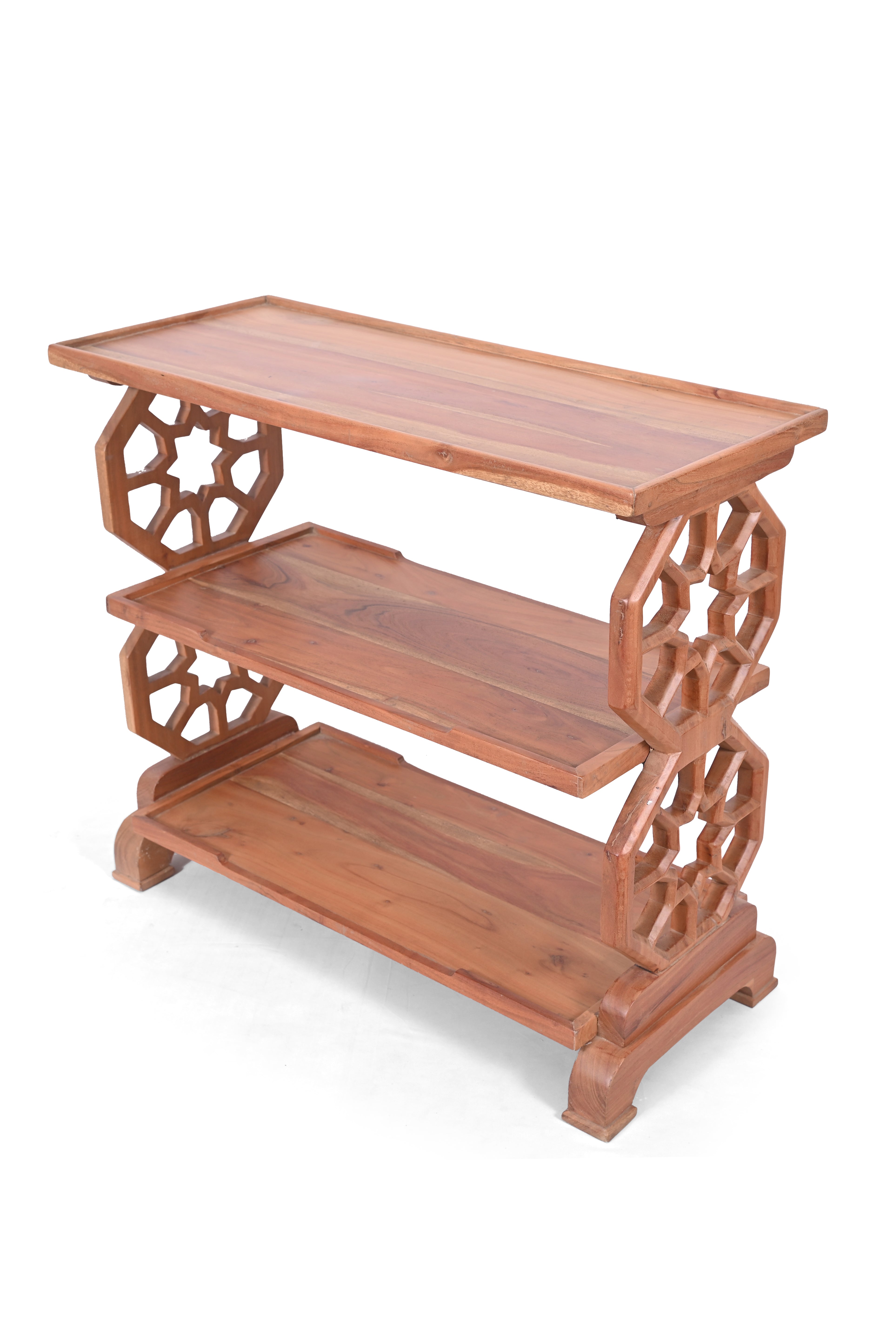 Traditional Home Organizing Shelve