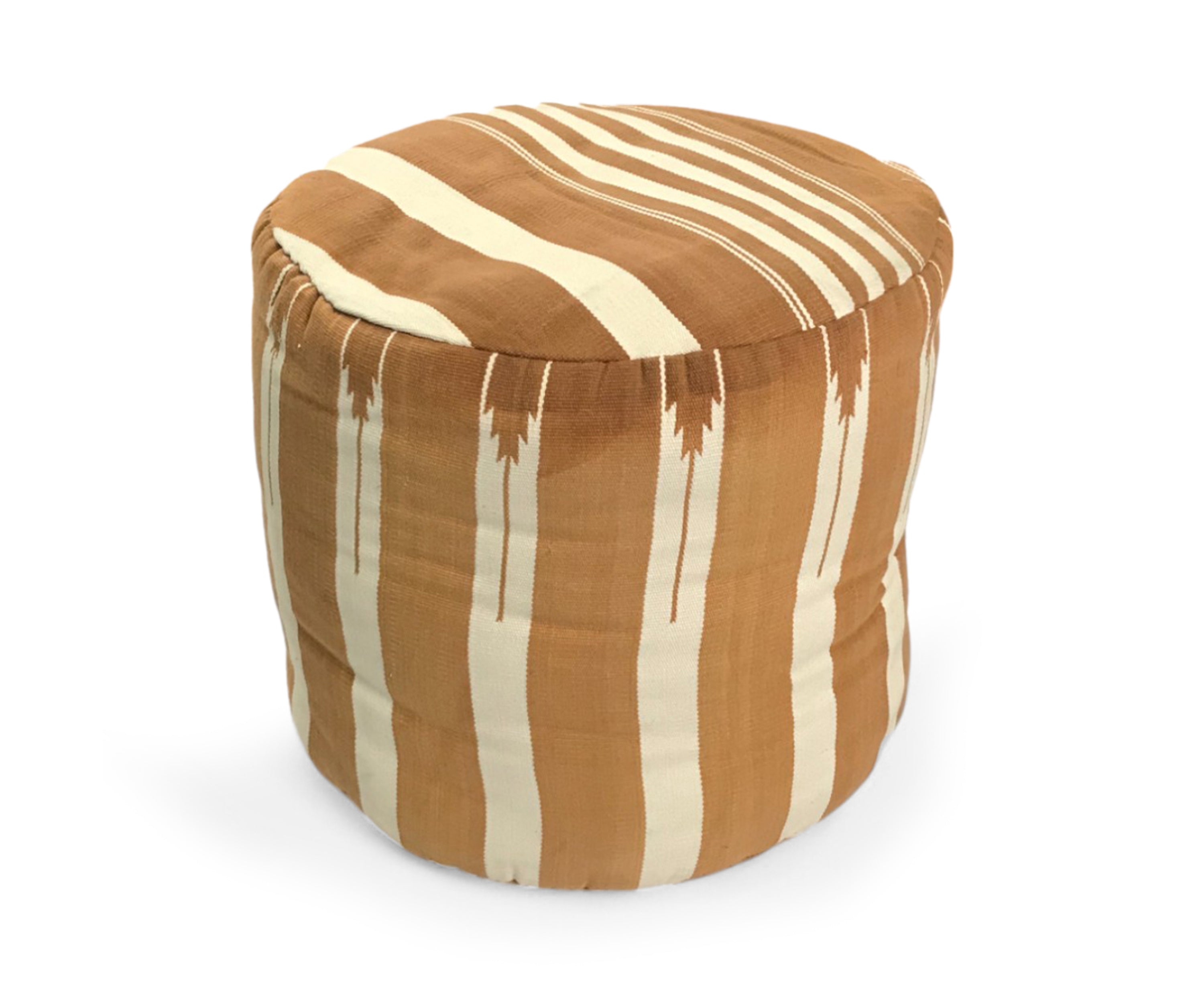 Stripe pouf